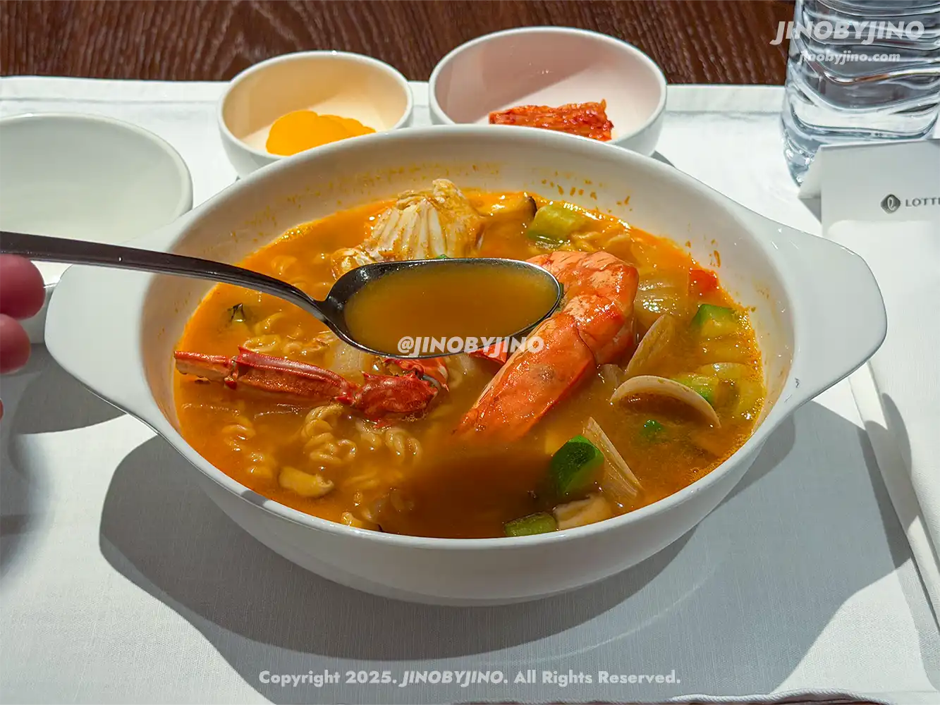 롯데호텔 월드 클럽 디럭스 룸